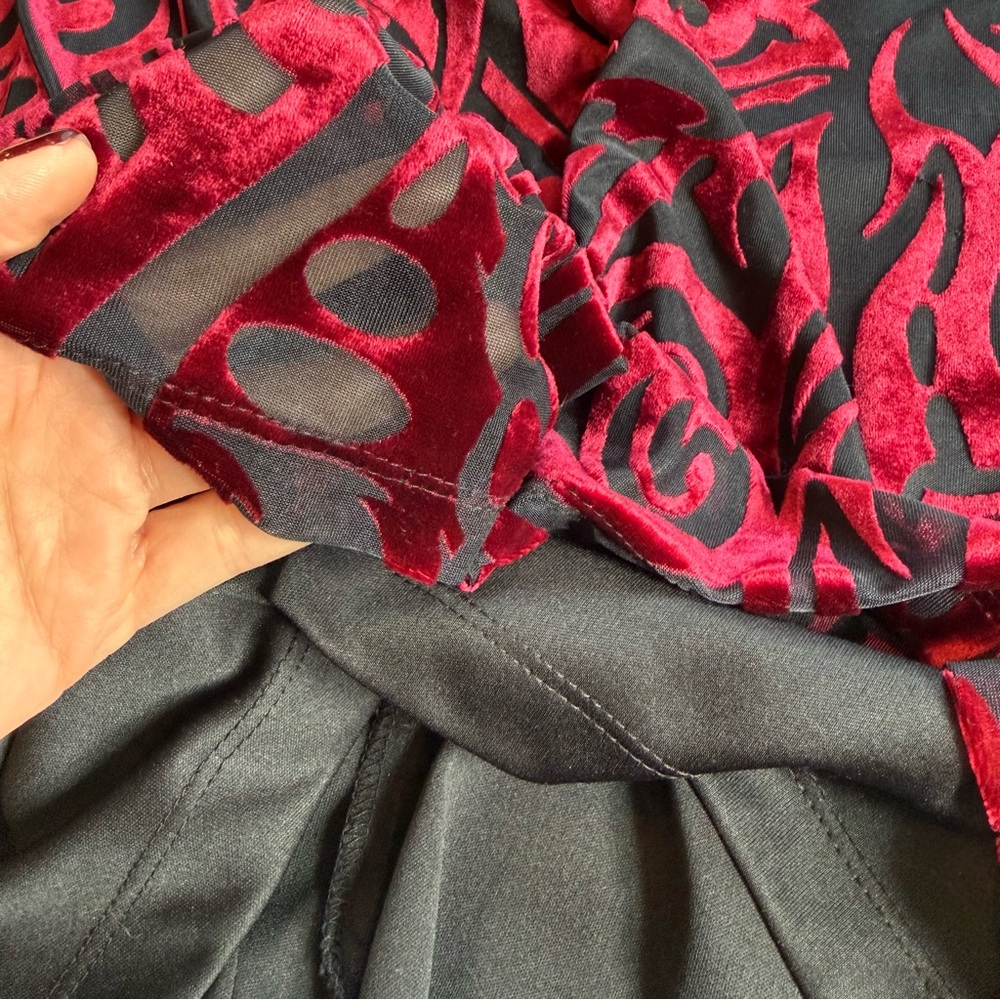 Vintage 90s/Y2K Betsey Johnson Blood Red Gothic Scroll Crushed Velvet Maxi Dress - Picture 10 of 12
